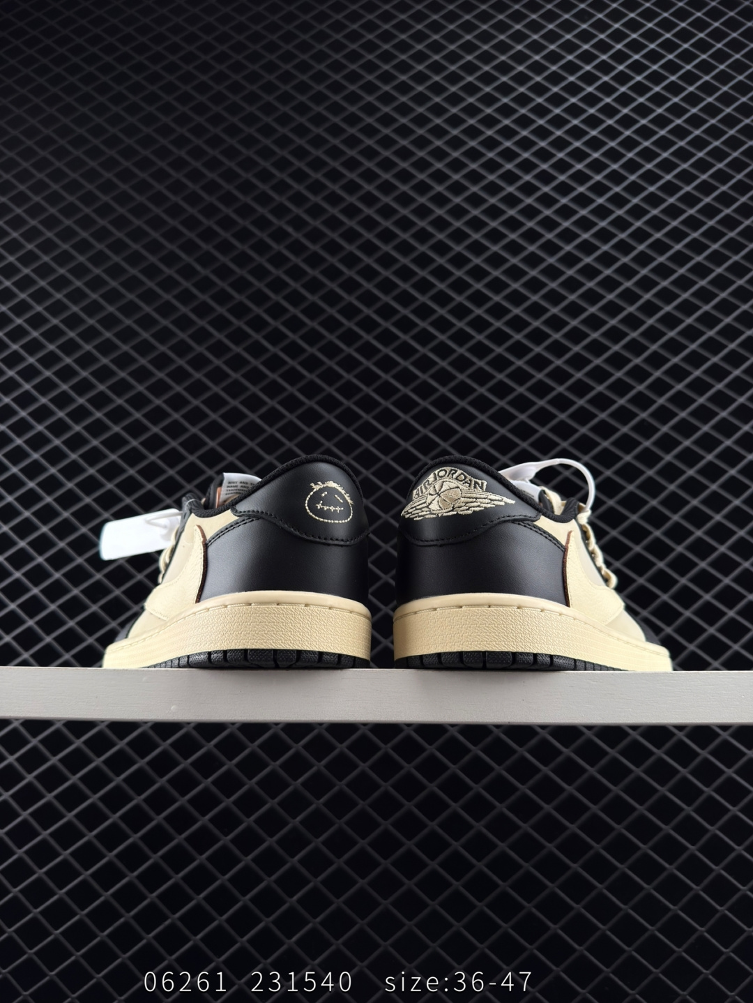 Nike Air Jordan 1 x Travis Scott AJ1